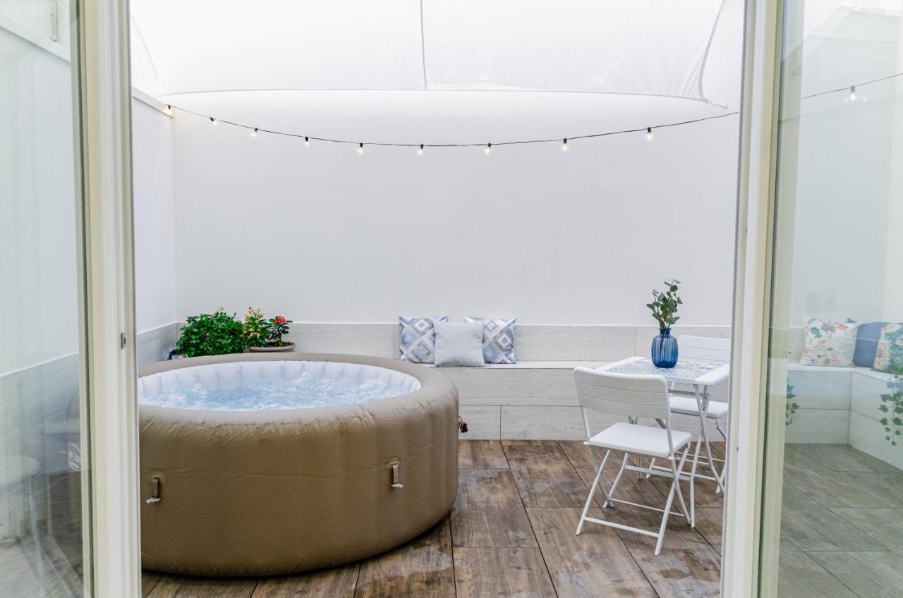 מונופולי Spa & Relax Aesthetic Apartment 50M Dal Mare מראה חיצוני תמונה