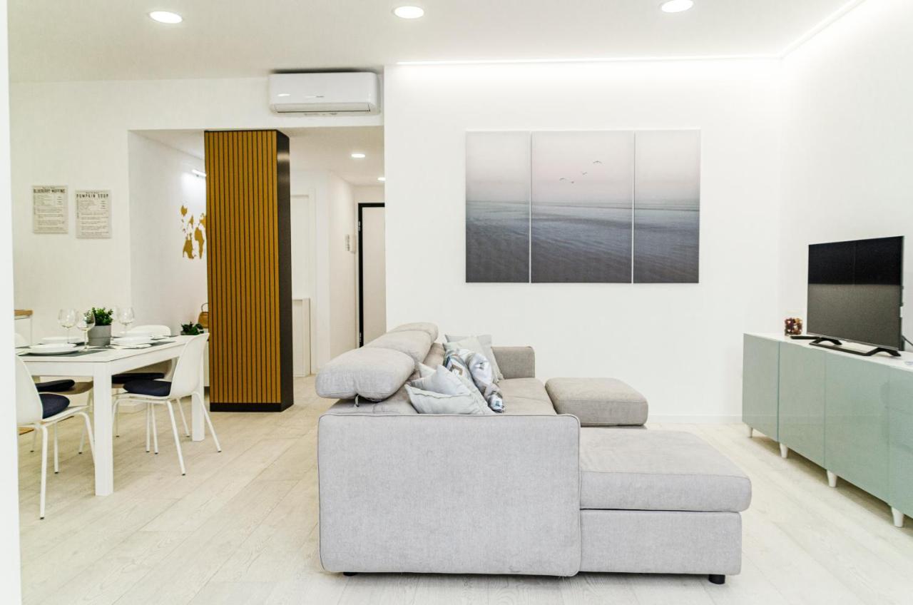 מונופולי Spa & Relax Aesthetic Apartment 50M Dal Mare מראה חיצוני תמונה