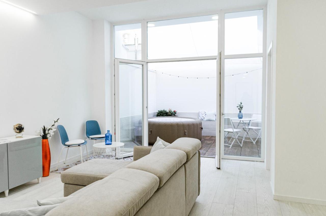 מונופולי Spa & Relax Aesthetic Apartment 50M Dal Mare מראה חיצוני תמונה